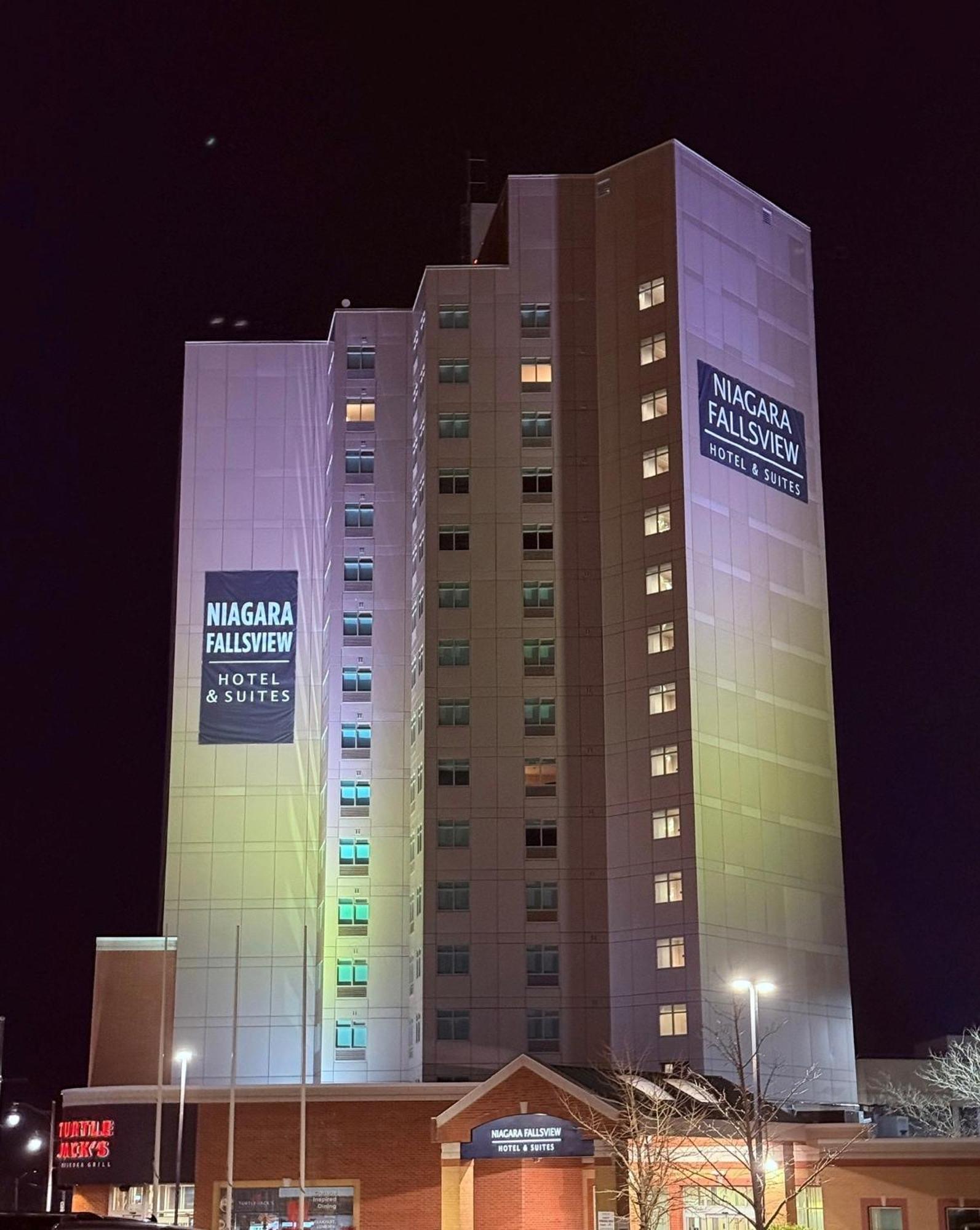 Niagara Fallsview Hotel & Suites ภายนอก รูปภาพ